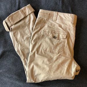 Women’s Cargo Cropped or Long